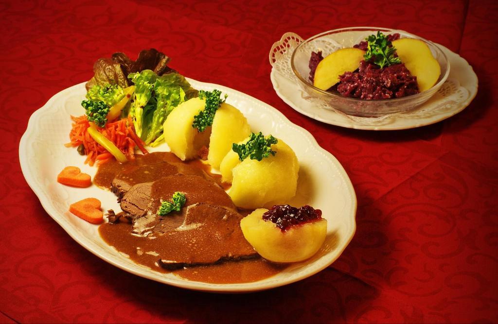 Hotel Goldener Fasan โอราเนียนบัมเวอร์ลิทซ์ ภายนอก รูปภาพ