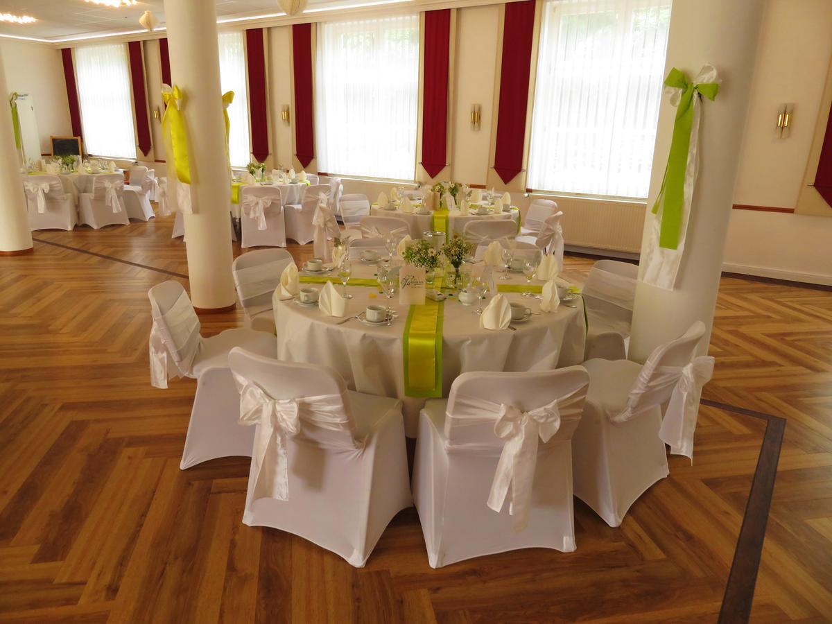 Hotel Goldener Fasan โอราเนียนบัมเวอร์ลิทซ์ ภายนอก รูปภาพ