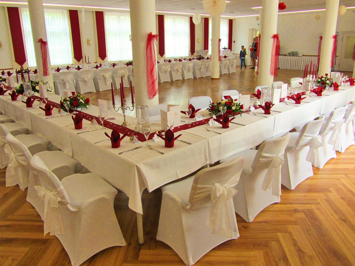 Hotel Goldener Fasan โอราเนียนบัมเวอร์ลิทซ์ ภายนอก รูปภาพ